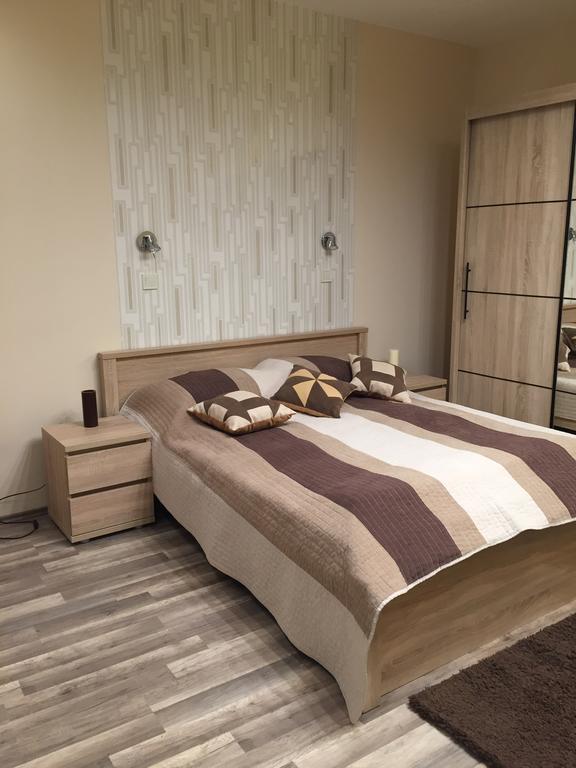 Solaris-Szeged Apartmanアパートメント エクステリア 写真