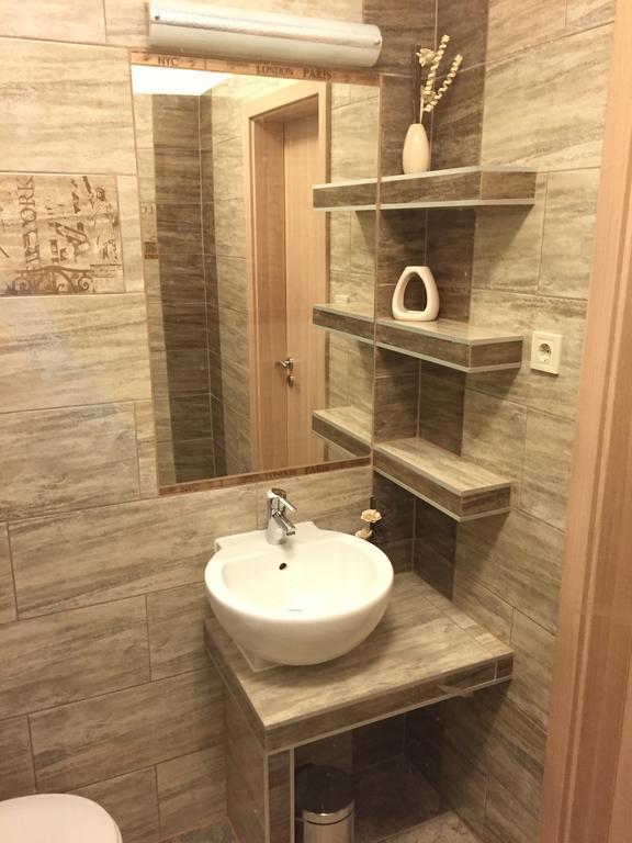 Solaris-Szeged Apartmanアパートメント エクステリア 写真
